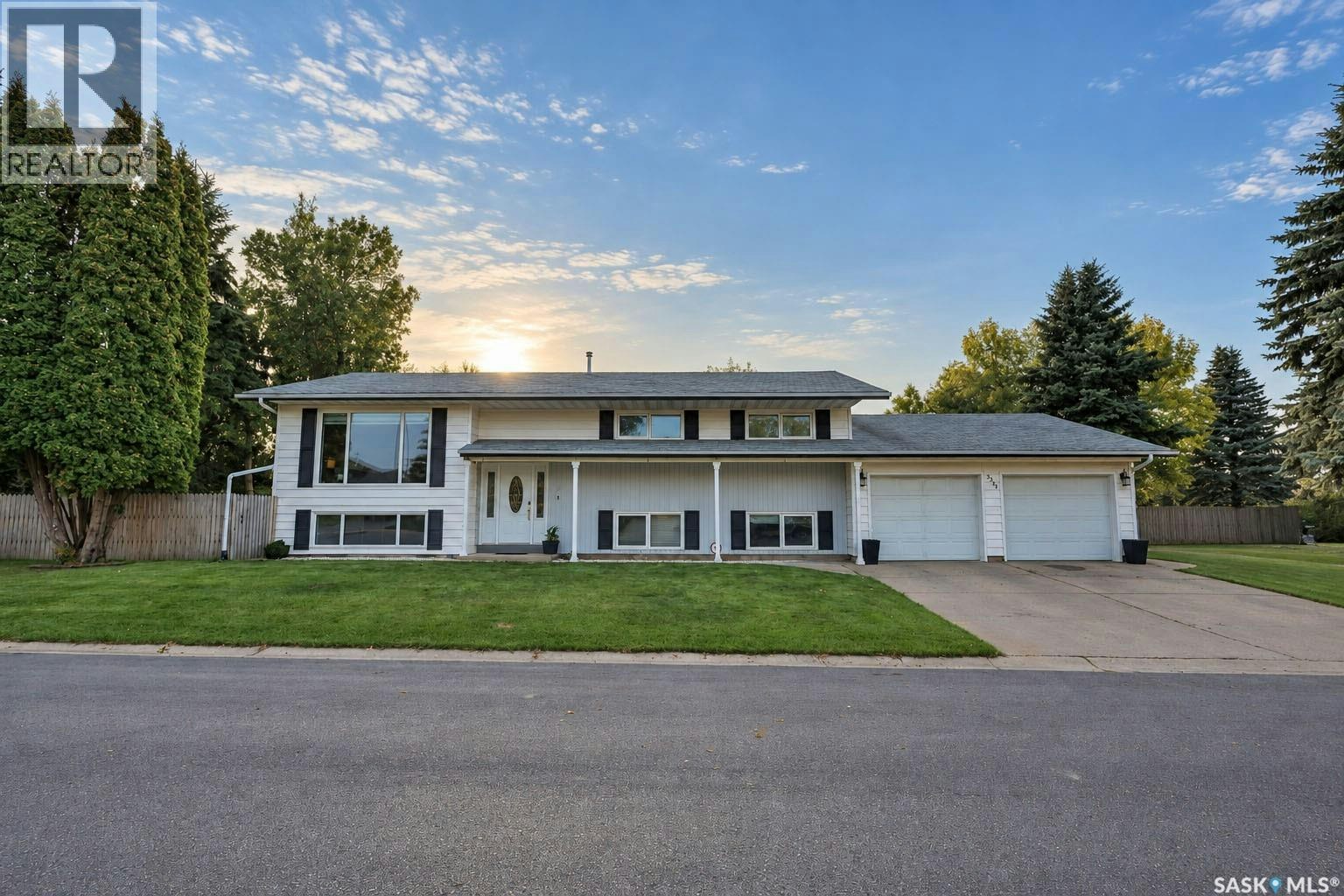 3391 Dent Crescent, Prince Albert, SK, S6V 7H8