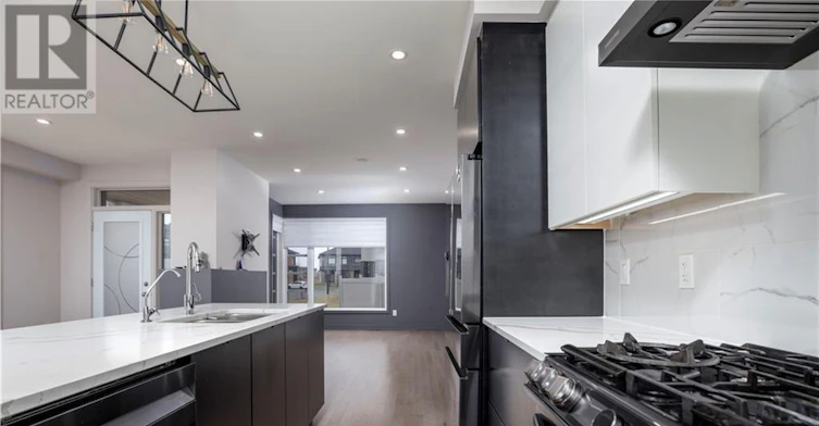 923 Chipping Circle, Ottawa, ON, K4M 0E7 - 4