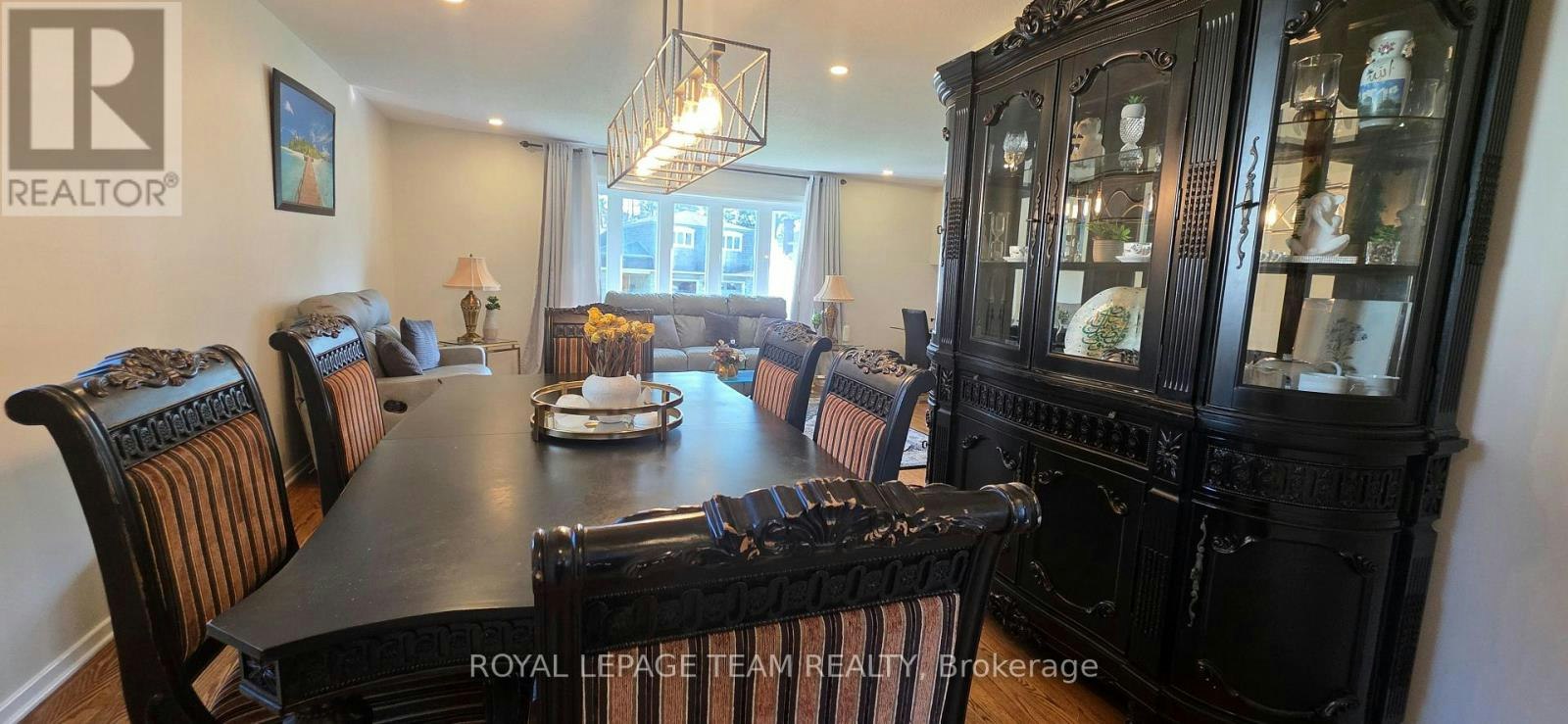 13 Ridgeburn Gate, Ottawa, ON, K1B 4C7 - 14
