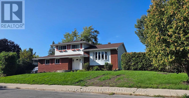 13 Ridgeburn Gate, Ottawa, ON, K1B 4C7