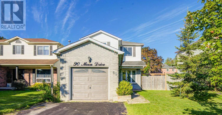 90 Moon Drive, Barrie, ON, L4N 7G9 - 2