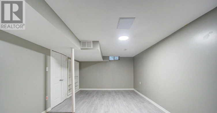 90 Moon Drive, Barrie, ON, L4N 7G9 - 33