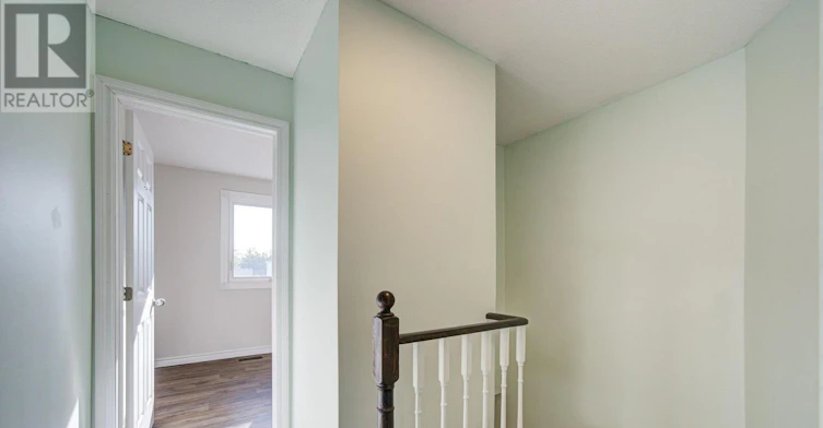 90 Moon Drive, Barrie, ON, L4N 7G9 - 18
