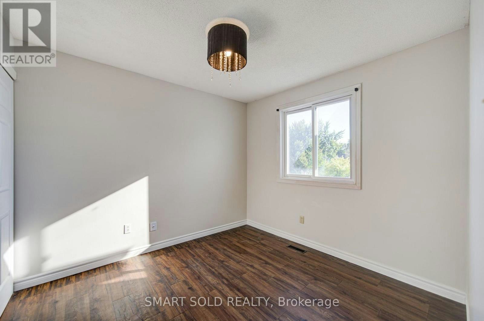 90 Moon Drive, Barrie, ON, L4N 7G9 - 29