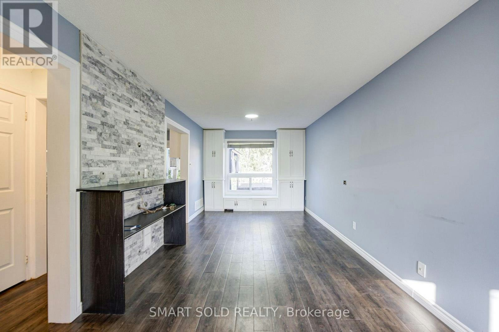 90 Moon Drive, Barrie, ON, L4N 7G9 - 5