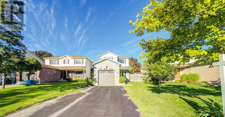 90 Moon Drive, Barrie, ON, L4N 7G9