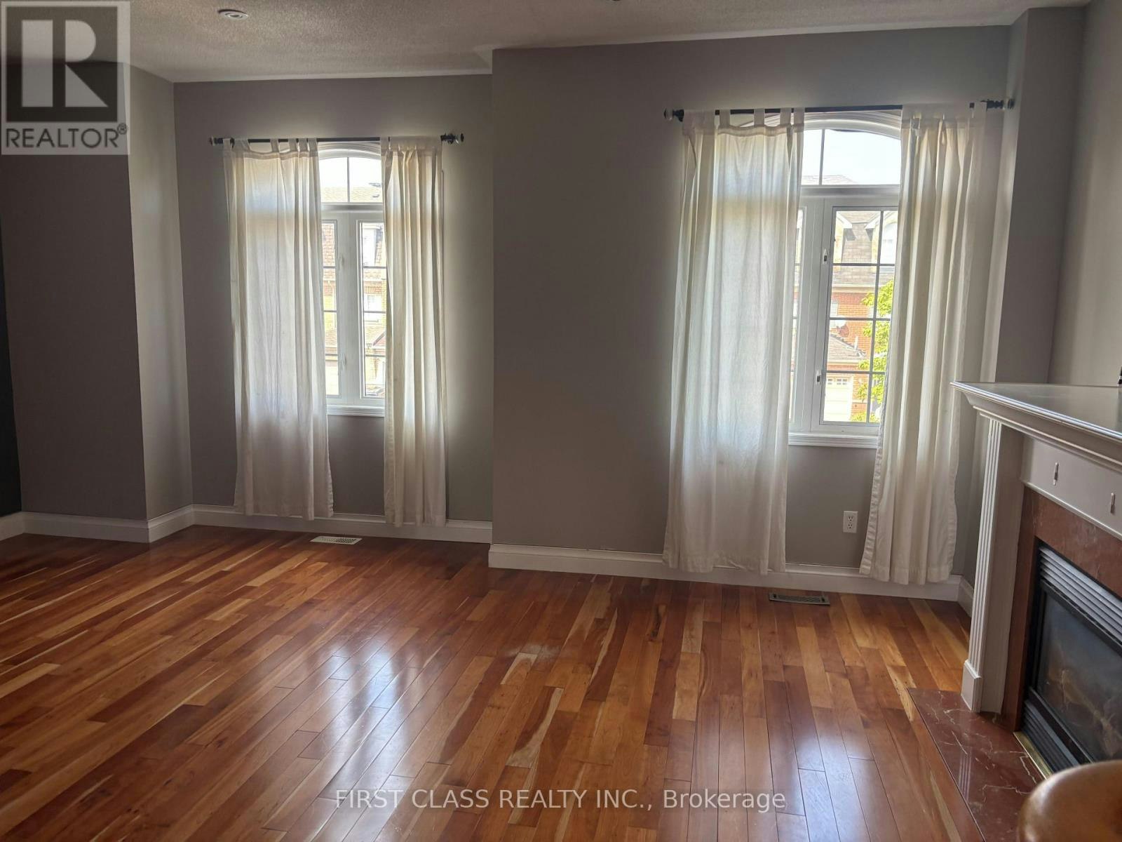 3350 Southwick Street, Mississauga, ON, L5M 7L5 - 3
