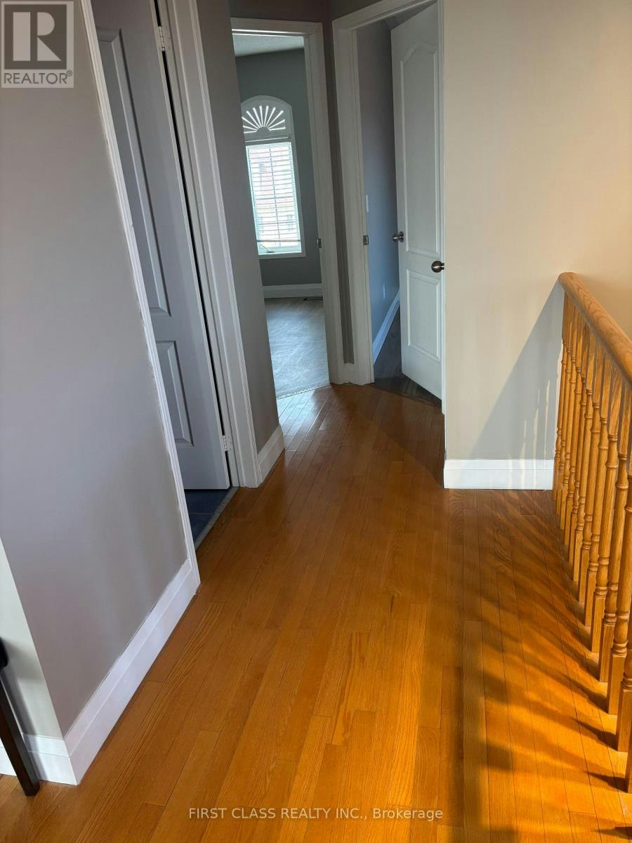 3350 Southwick Street, Mississauga, ON, L5M 7L5 - 4