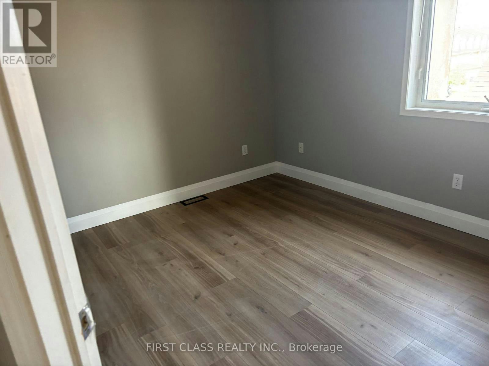 3350 Southwick Street, Mississauga, ON, L5M 7L5 - 11