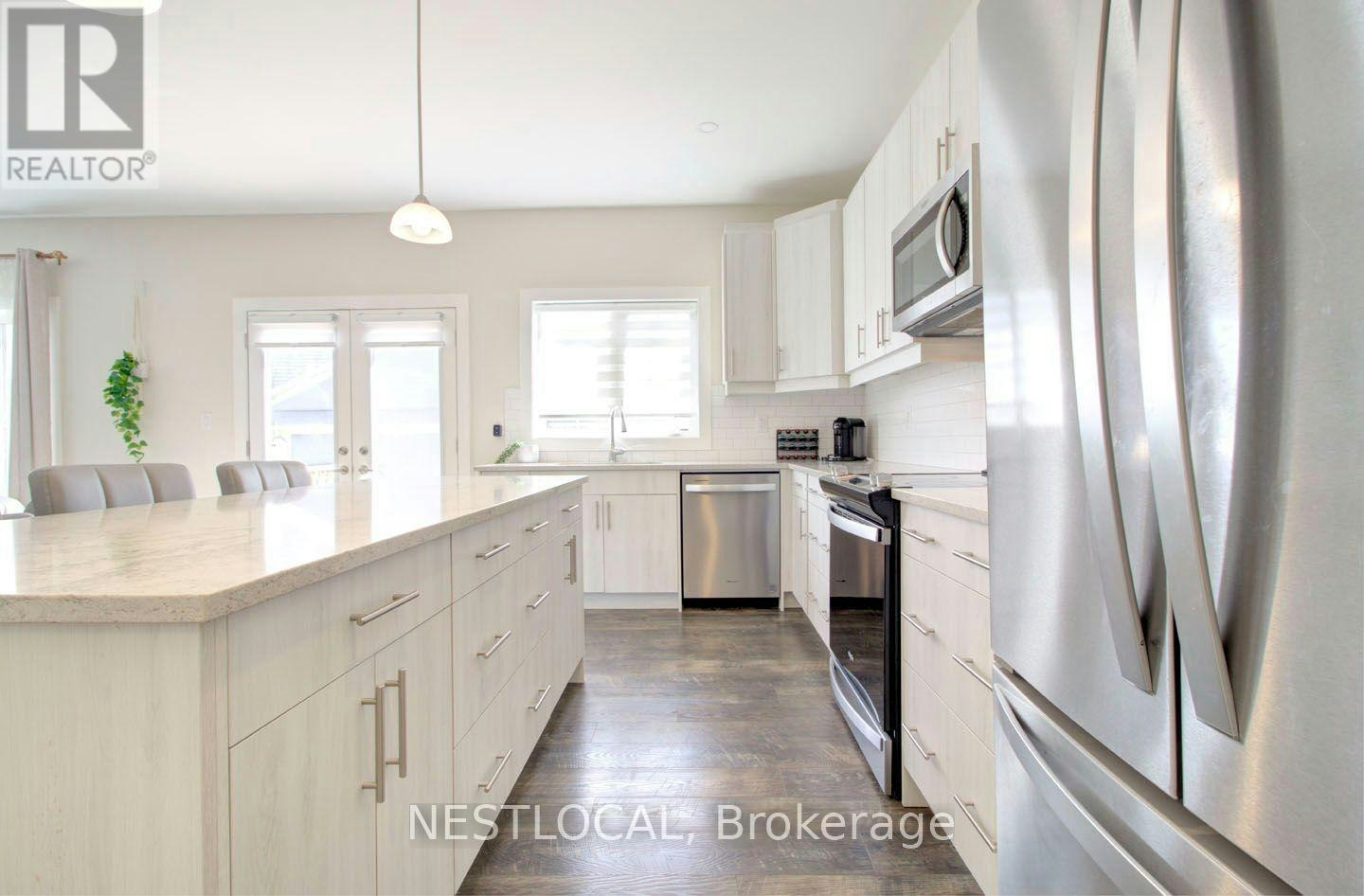 163 Courtland Street, Blue Mountains, ON, L9Y 5L7 - 11