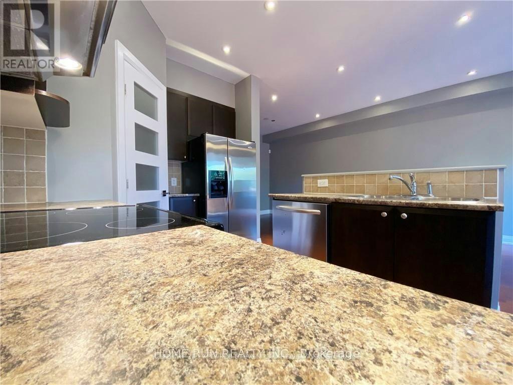 714 Nakina Way, Ottawa, ON, K1V 2H9 - 9