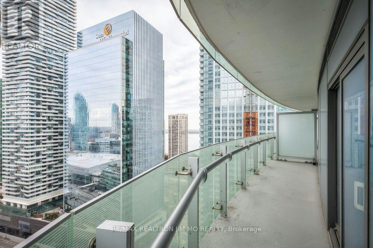 2610-12 York Street, Toronto, ON, M5J 0A9 - 15