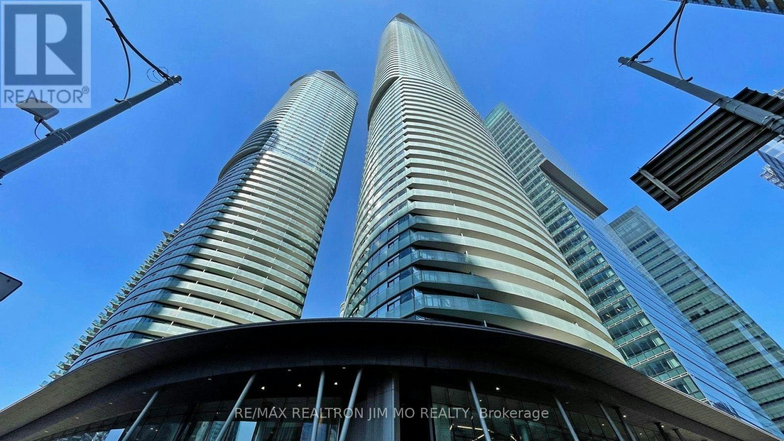 2610-12 York Street, Toronto, ON, M5J 0A9 - 2
