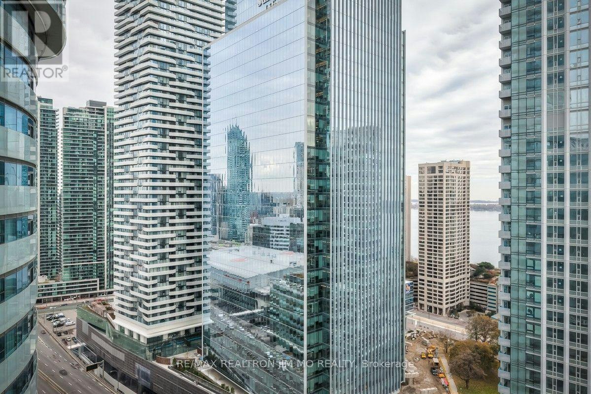 2610-12 York Street, Toronto, ON, M5J 0A9 - 16