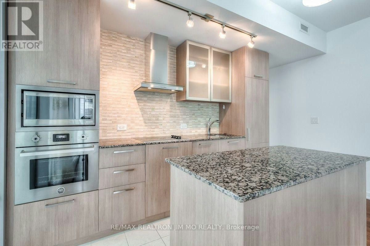 2610-12 York Street, Toronto, ON, M5J 0A9 - 9