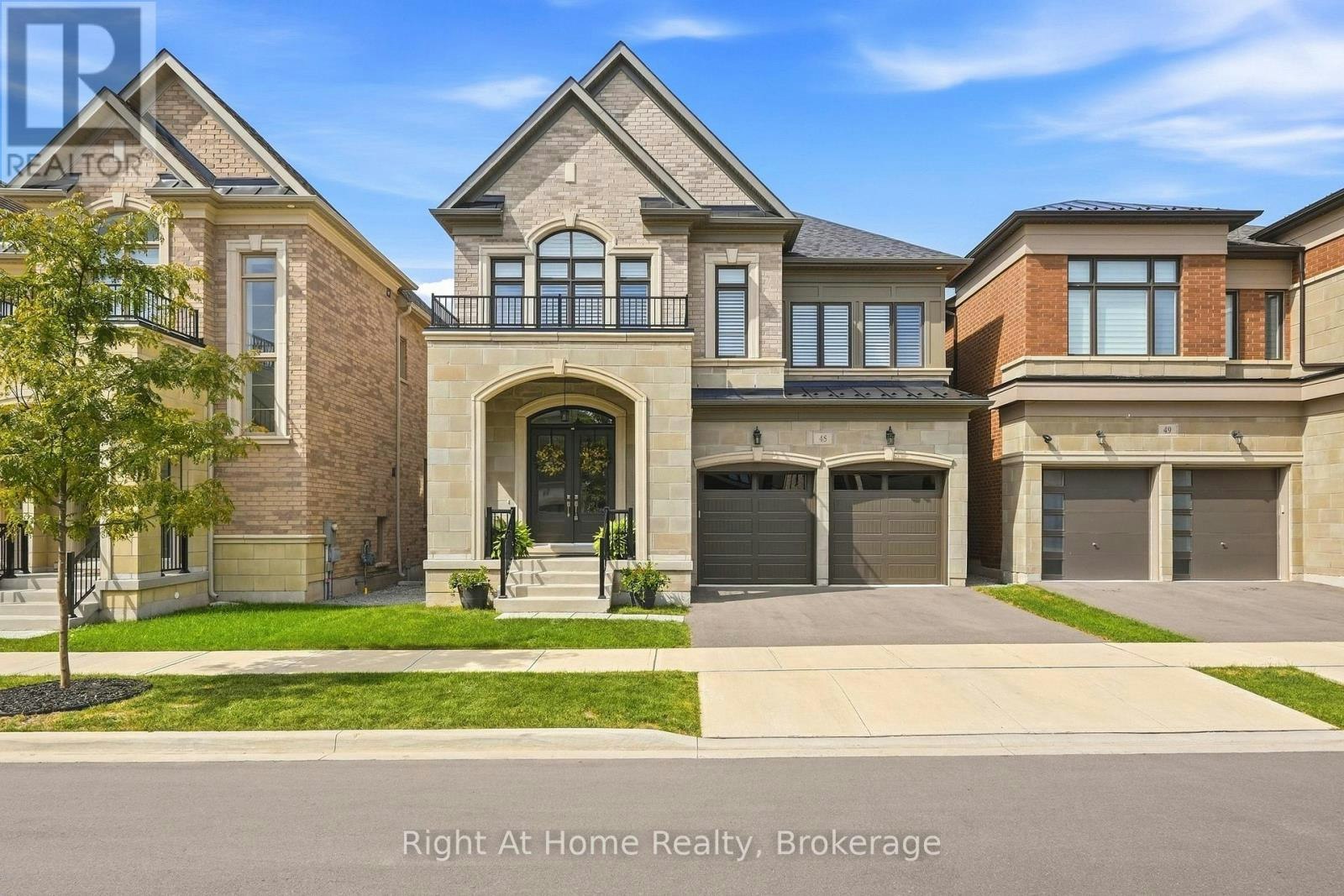 45 Boulton Trail, Oakville, ON, L6H 0Z9