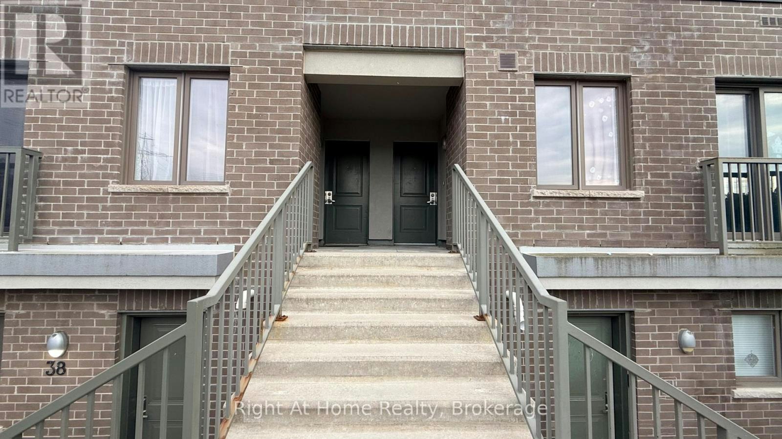39-350 Fisher Mills Road, Cambridge, ON, N3C 4N5 - 2