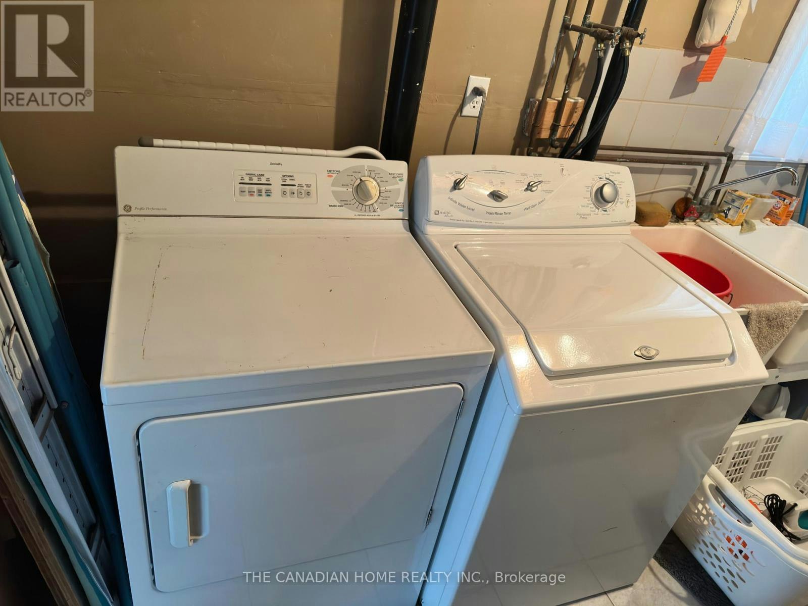 131 Colombo Crescent, Vaughan, ON, L6A 2T9 - 18