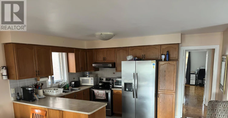 131 Colombo Crescent, Vaughan, ON, L6A 2T9 - 6