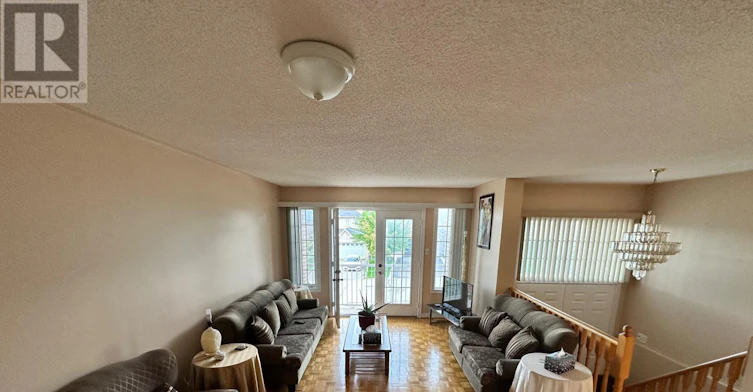 131 Colombo Crescent, Vaughan, ON, L6A 2T9 - 4