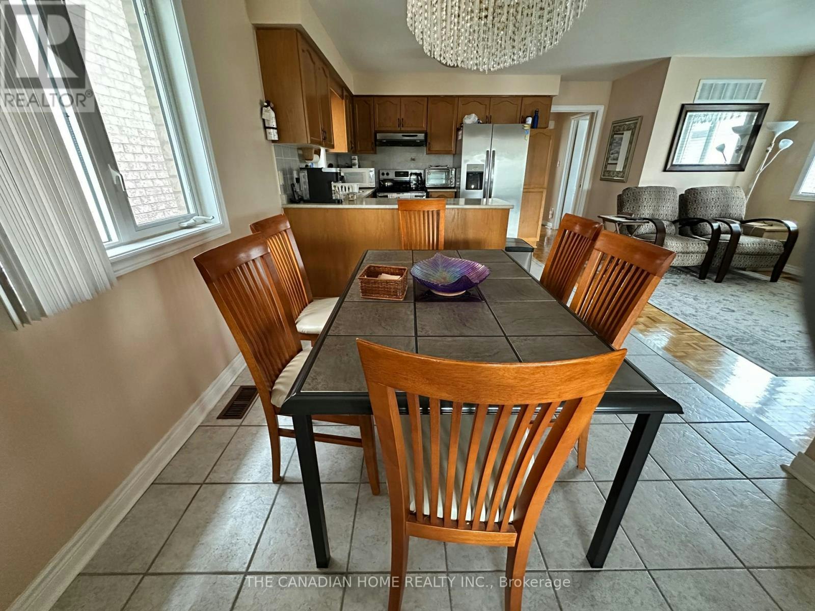 131 Colombo Crescent, Vaughan, ON, L6A 2T9 - 5