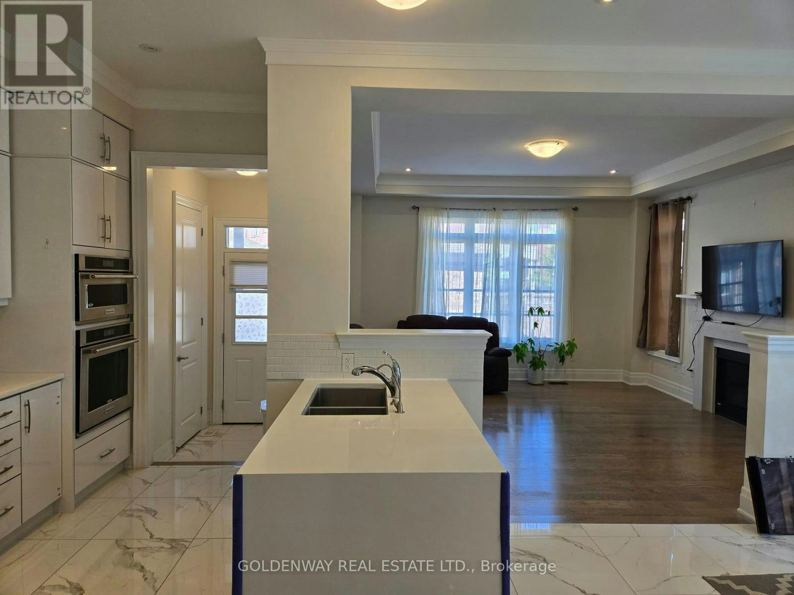 188 Paradelle Drive, Richmond Hill, ON, L4E 0E4 - 10