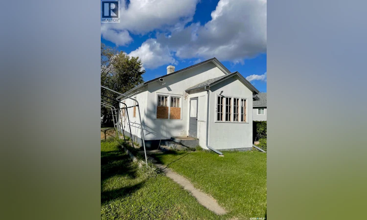 140 29th Street W