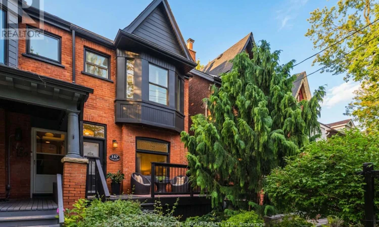 157 Heward Avenue
