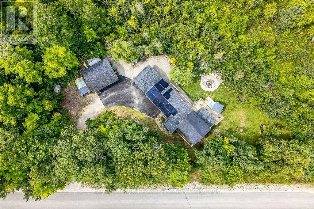 36 Meadows Avenue, Tay, ON, L0K 2C0