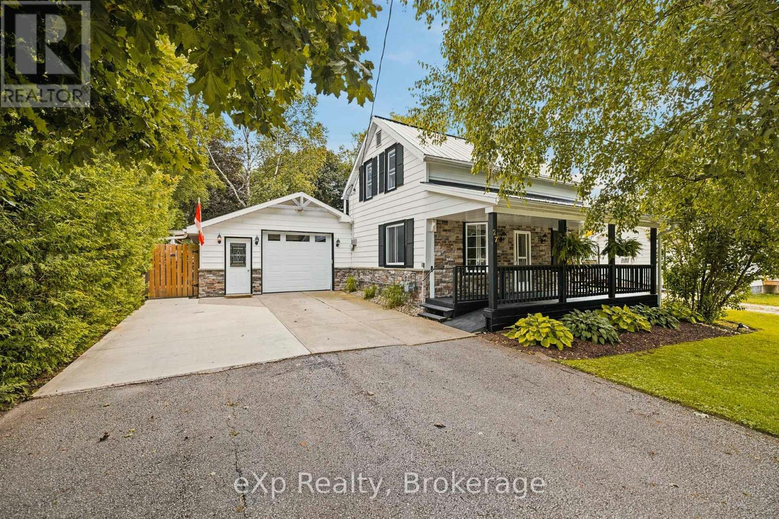 27 Ellen Street, Grey Highlands, ON, N0C 1E0