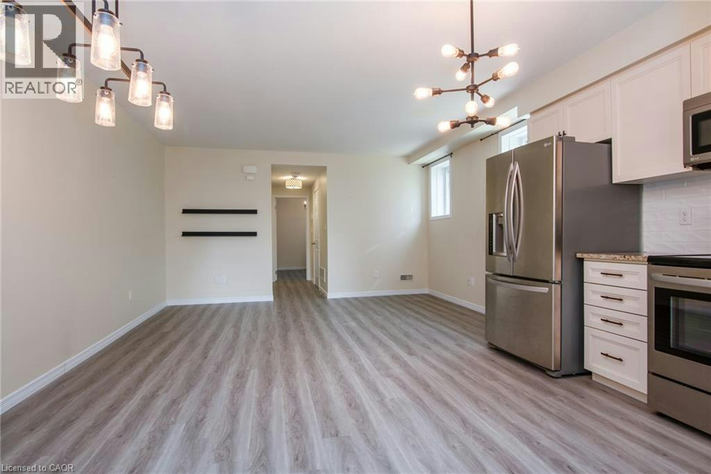 D-230 Jessica Crescent, Kitchener, ON, N2R 0C5 - 7
