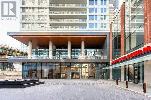 1016-17 Bathurst Street, Toronto, ON, M5V 0N1