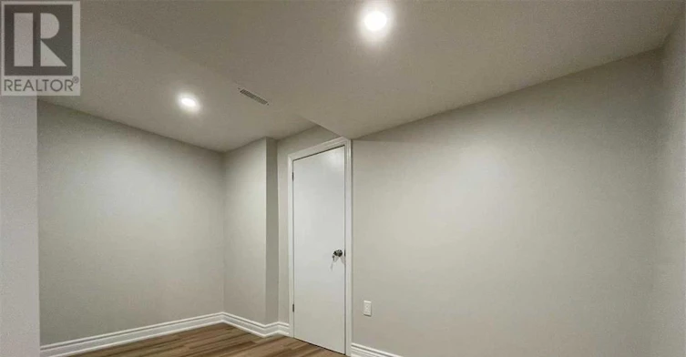 GROUND Lower 9 Salinger Court, Toronto, ON, M2J 3R8 - 12