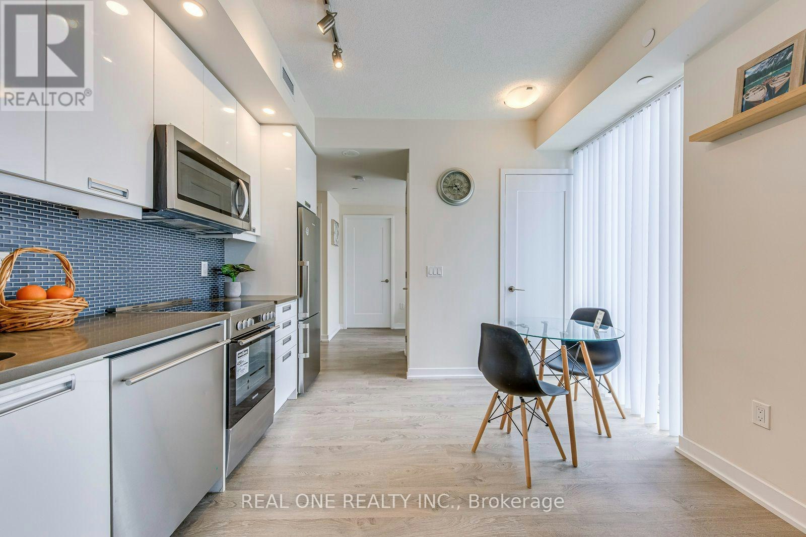 1001-99 John Street, Toronto, ON, M5V 0S6 - 10