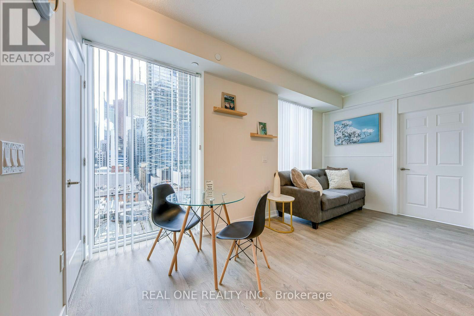 1001-99 John Street, Toronto, ON, M5V 0S6 - 12