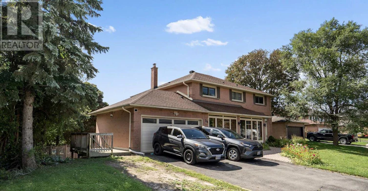 58 Love Crescent, Ajax, ON, L1S 4T2 - 2
