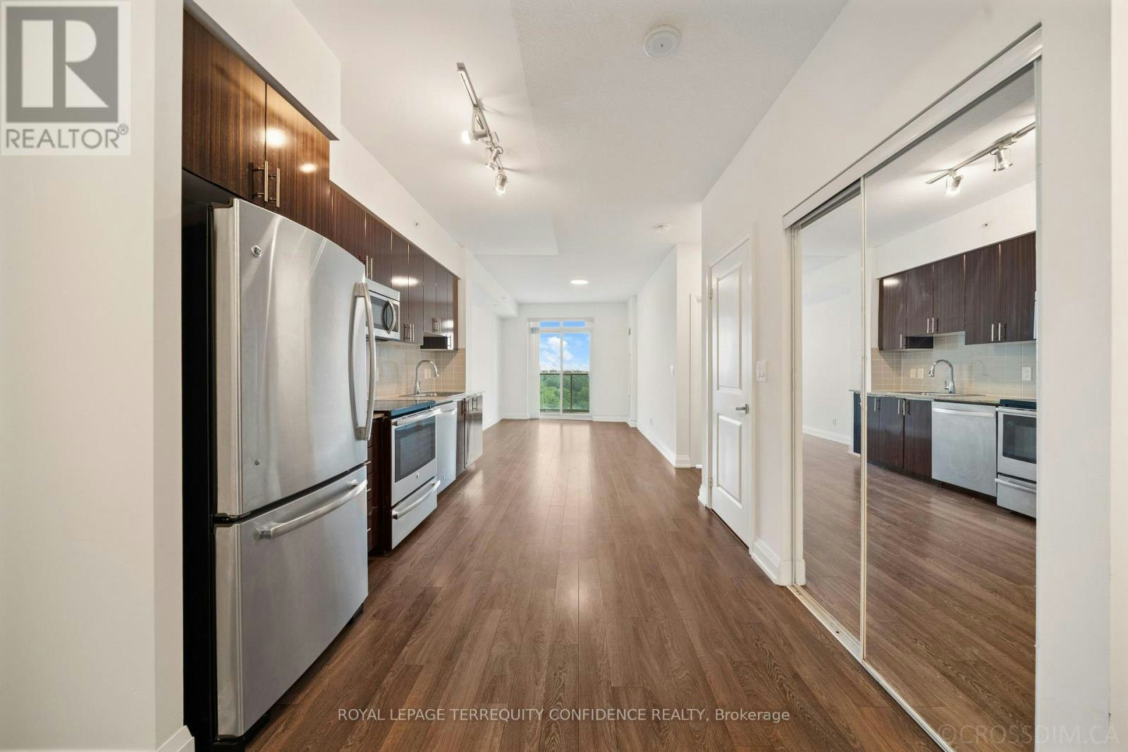 727-7161 Yonge Street, Vaughan, ON, L3T 0C8 - 4