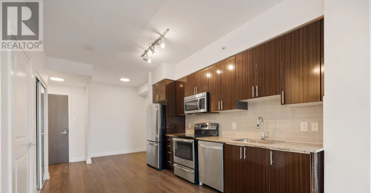 727-7161 Yonge Street, Vaughan, ON, L3T 0C8 - 6