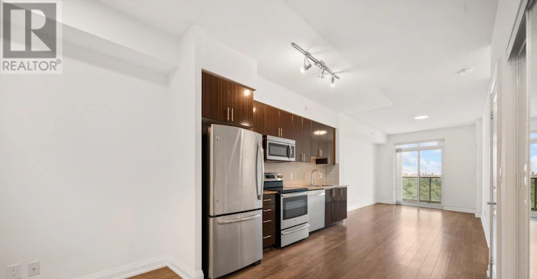 727-7161 Yonge Street, Vaughan, ON, L3T 0C8