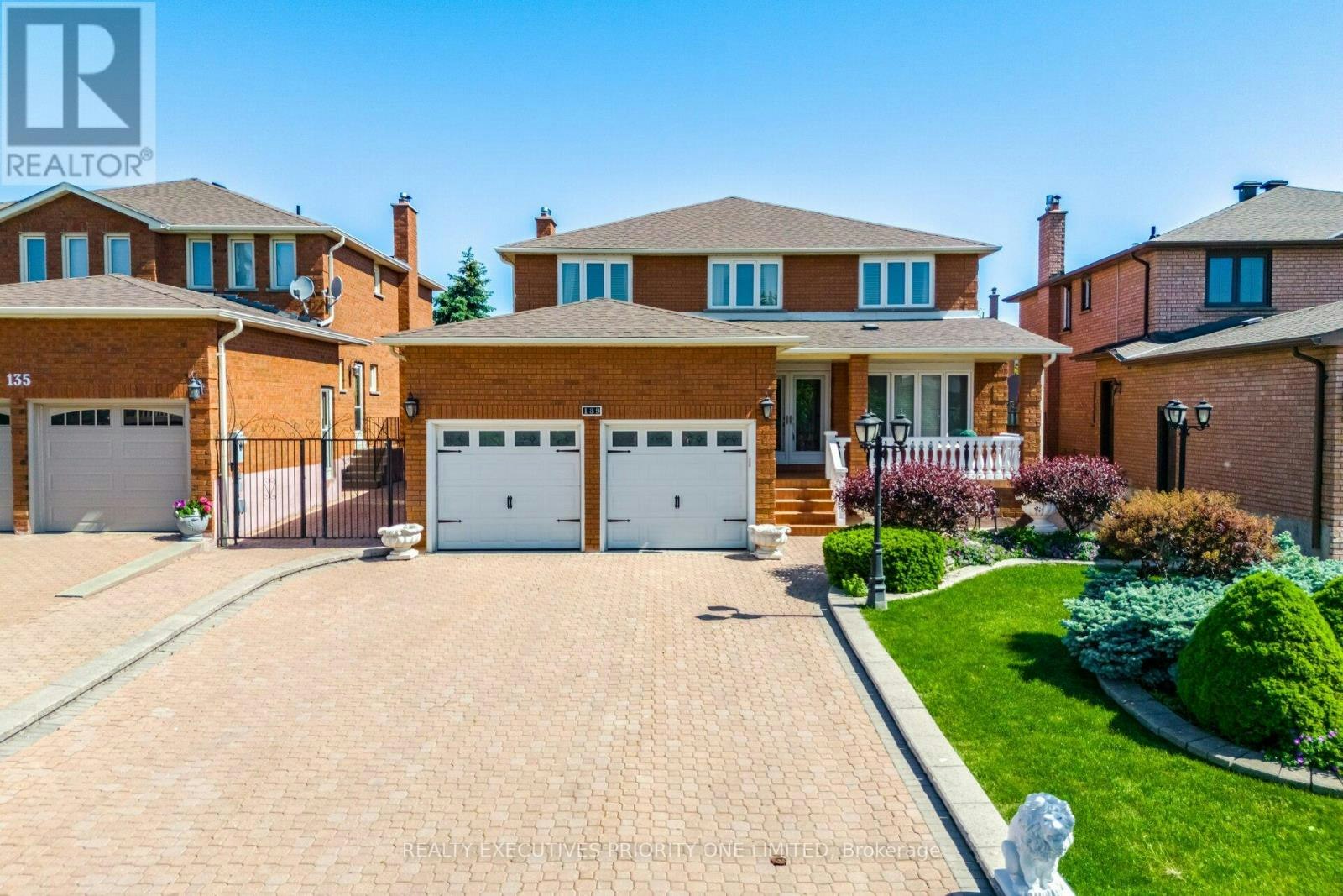 139 Jade Crescent, Vaughan, ON, L4L 6M1