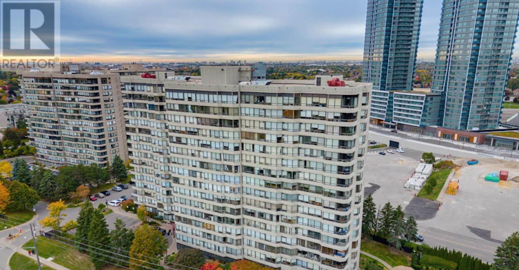 1501-7460 Bathurst Street, Vaughan, ON, L4J 7K9 - 2