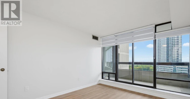 1501-7460 Bathurst Street, Vaughan, ON, L4J 7K9 - 17