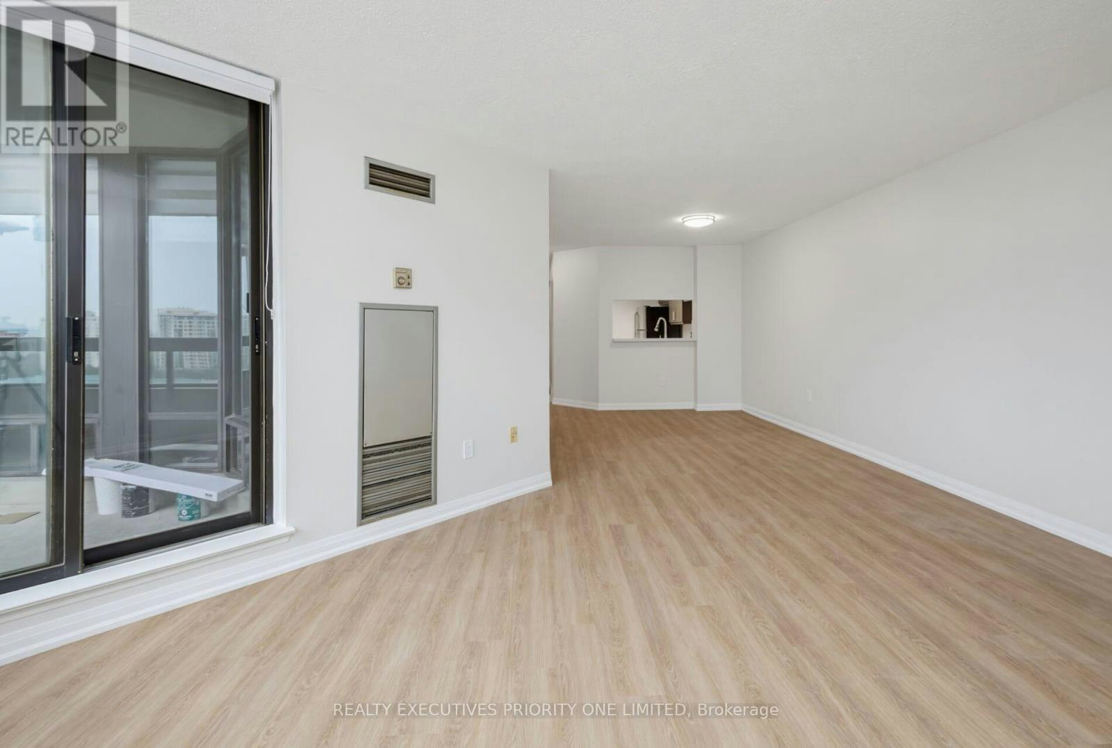 1501-7460 Bathurst Street, Vaughan, ON, L4J 7K9 - 10