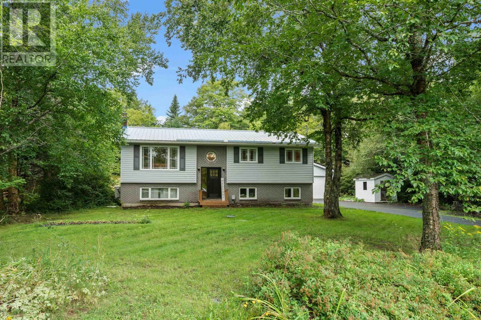 7 Brian Andrew Street, Lake Echo, NS, B3E 1M4