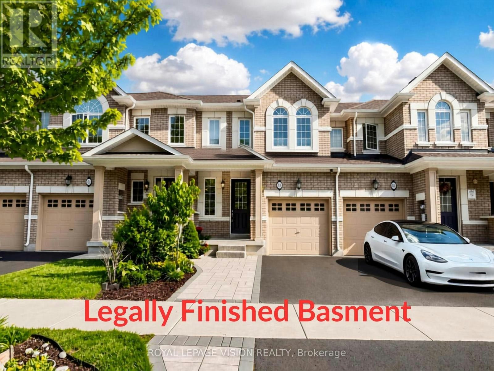 24 Pennycross Crescent, Brampton, ON, L7A 4M1
