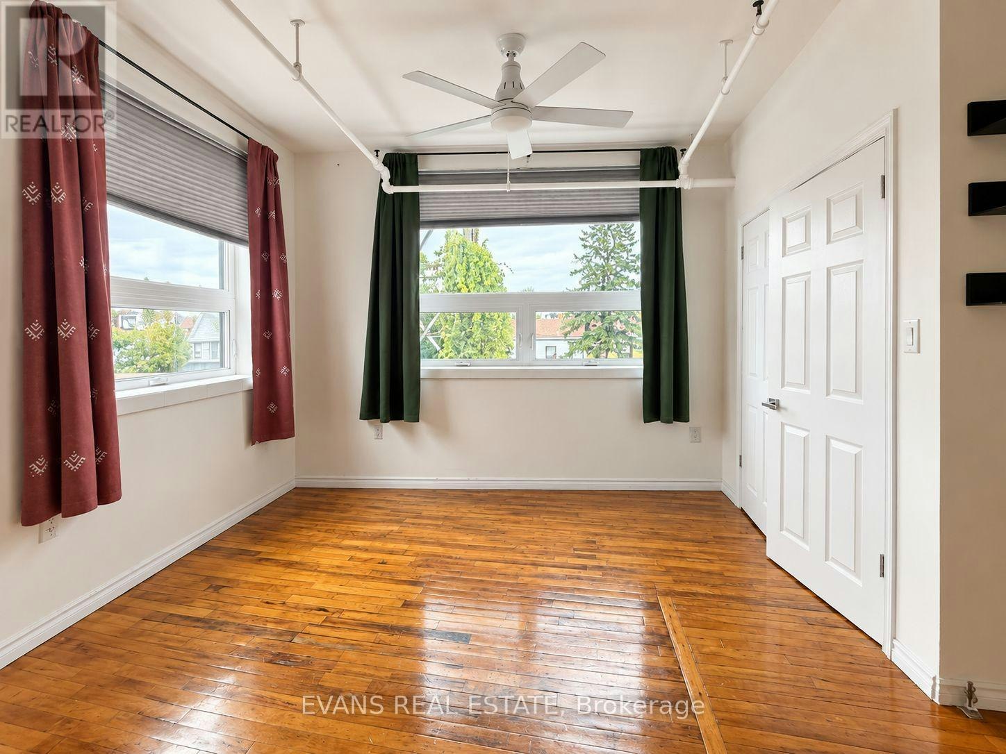 22-121 Prescott Avenue, Toronto, ON, M6N 3G8 - 12