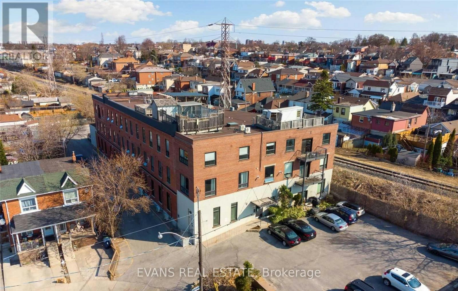 22-121 Prescott Avenue, Toronto, ON, M6N 3G8 - 20
