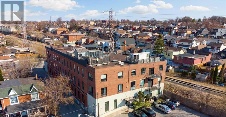 22-121 Prescott Avenue, Toronto, ON, M6N 3G8 - 20