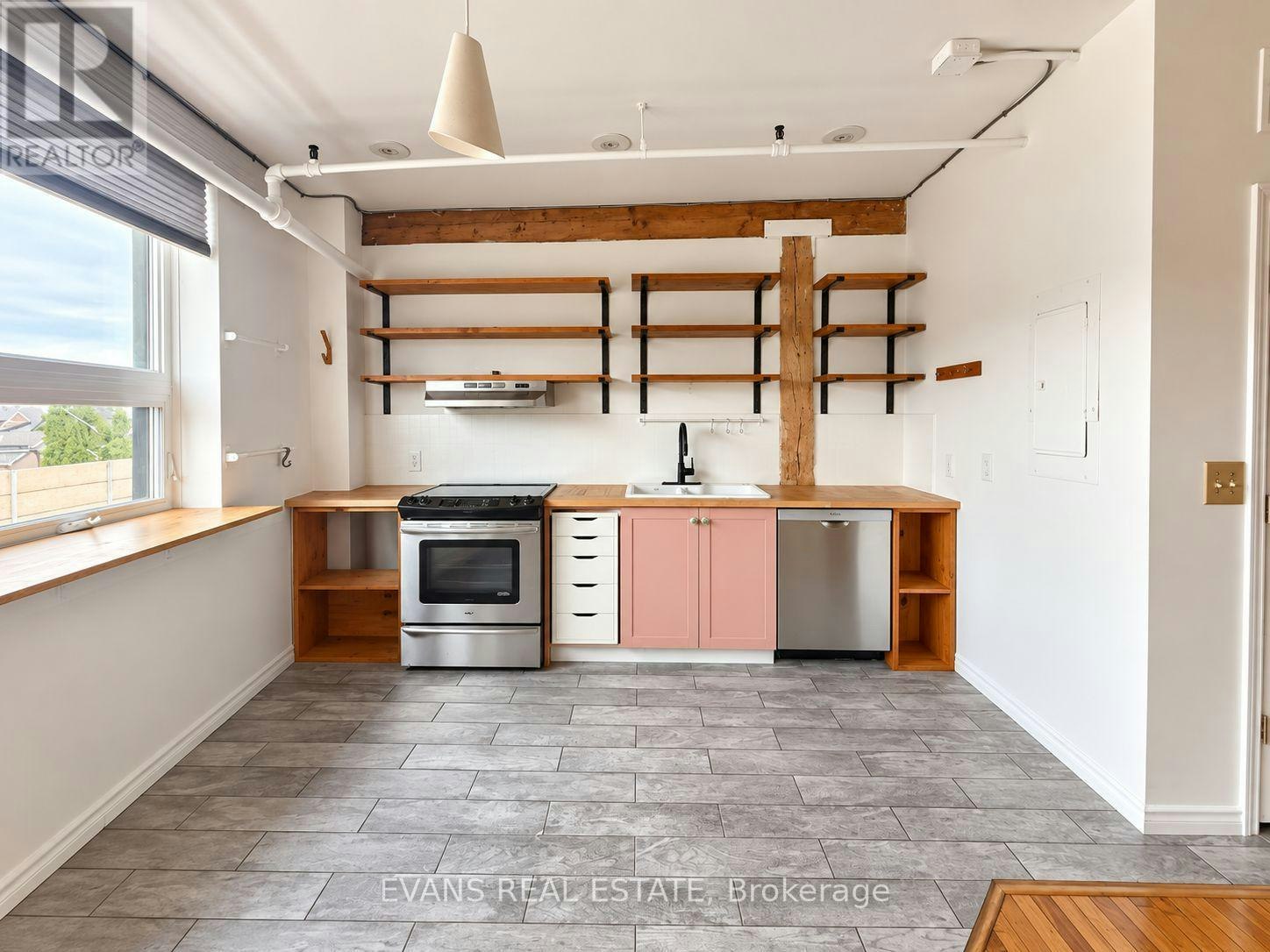 22-121 Prescott Avenue, Toronto, ON, M6N 3G8 - 8