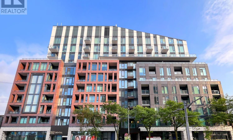 304-1808 St. Clair Avenue W
